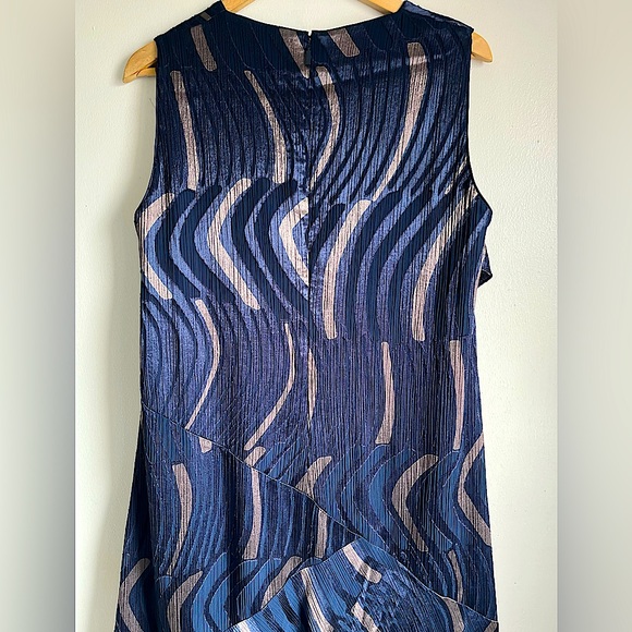 LAFAYETTE 148 New York Navy Patterned Maxi Dress - Picture 7 of 12